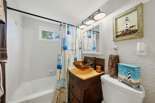 21431 KENYON AVENUE, Port Charlotte, FL 33952