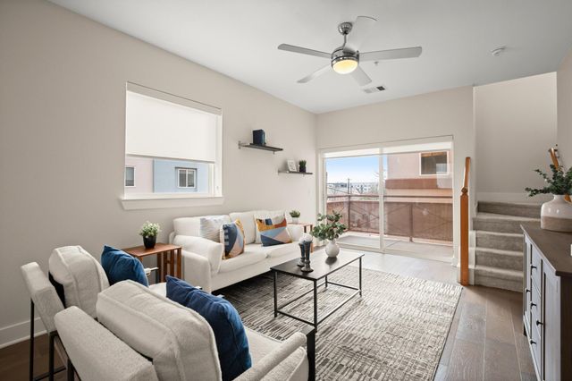 2827 Manor RD 3105, Austin, TX 78722