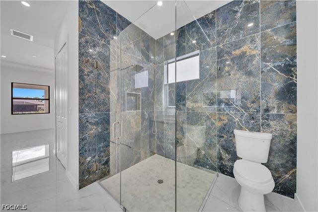 2318 NW 30th TER, Cape Coral, FL 33993