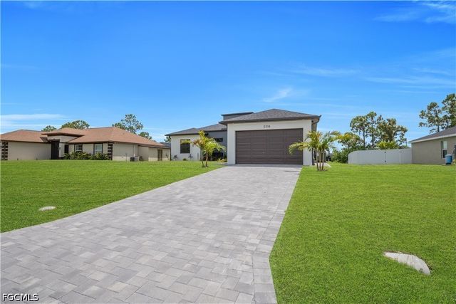 2318 NW 30th TER, Cape Coral, FL 33993