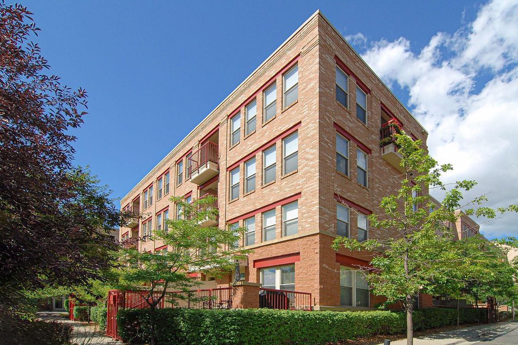 545 N 1st Street 411, Minneapolis, MN 55401