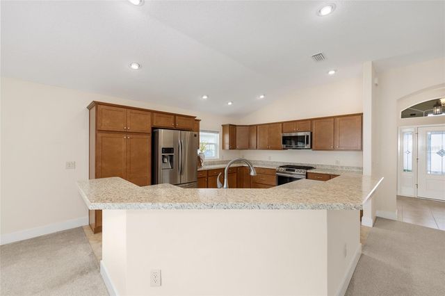 5791 HENRY LOOP, The Villages, FL 32163