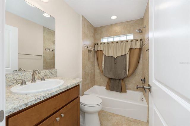 5791 HENRY LOOP, The Villages, FL 32163