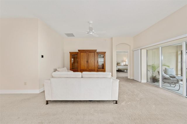 5791 HENRY LOOP, The Villages, FL 32163