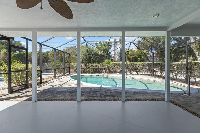 2411 GULF GATE DRIVE, Sarasota, FL 34231
