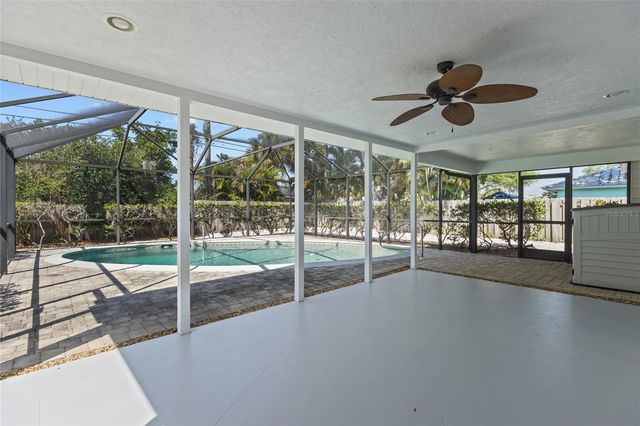 2411 GULF GATE DRIVE, Sarasota, FL 34231