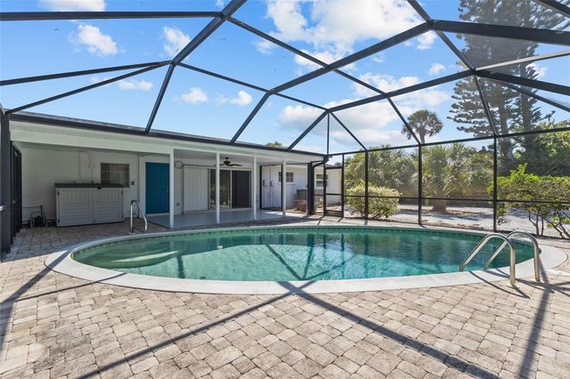 2411 GULF GATE DRIVE, Sarasota, FL 34231