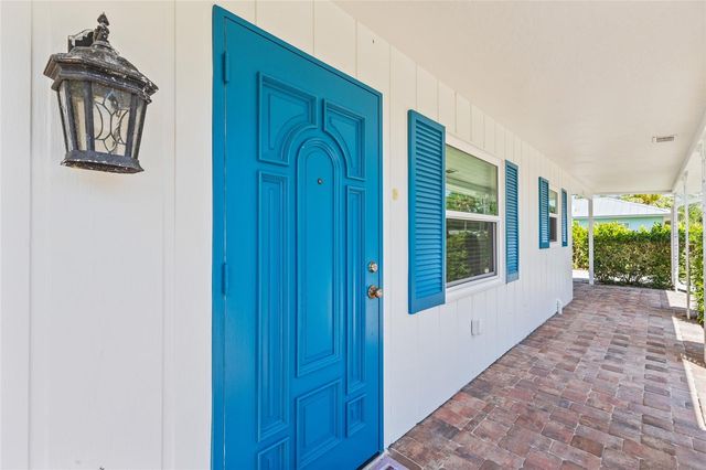2411 GULF GATE DRIVE, Sarasota, FL 34231