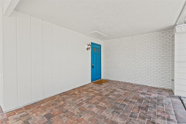 2411 GULF GATE DRIVE, Sarasota, FL 34231