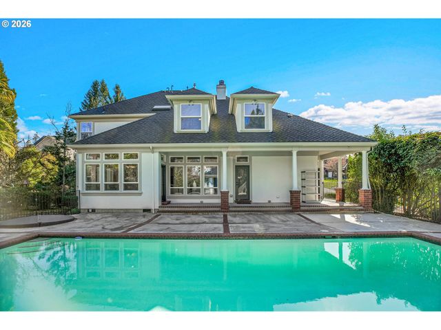 13467 Nw COUNTRYVIEW Way, Portland, OR 97229