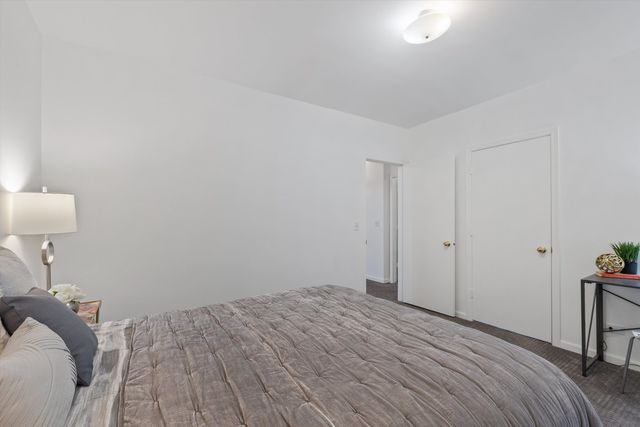 3117A N Orchard Street 1A, Chicago, IL 60657