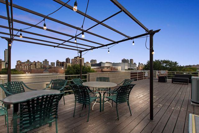 3117A N Orchard Street 1A, Chicago, IL 60657