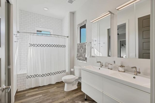 2323 PINE TERRACE, Sarasota, FL 34231