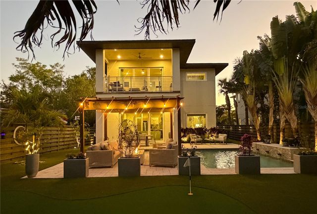 2323 PINE TERRACE, Sarasota, FL 34231