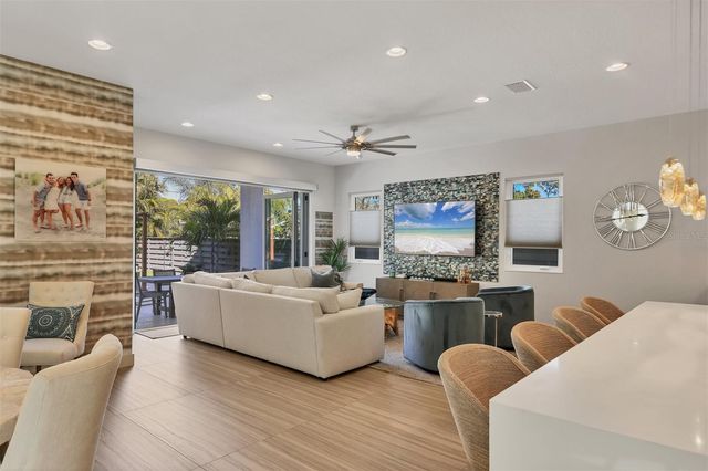 2323 PINE TERRACE, Sarasota, FL 34231