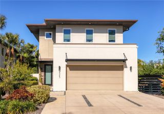 2323 PINE TERRACE, Sarasota, FL 34231