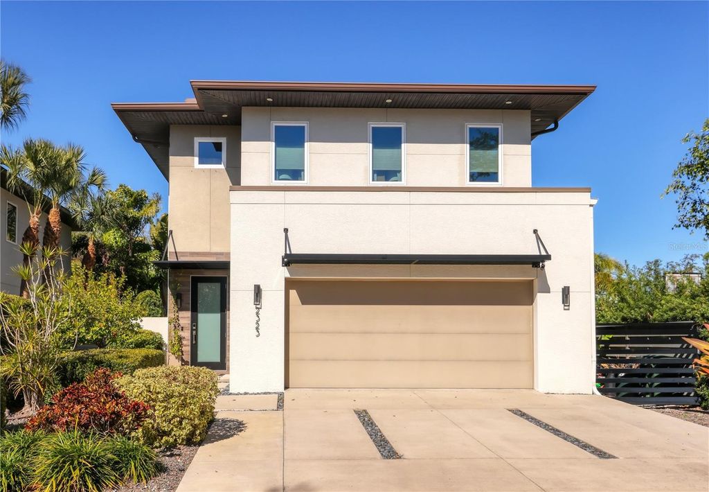 2323 PINE TERRACE, Sarasota, FL 34231