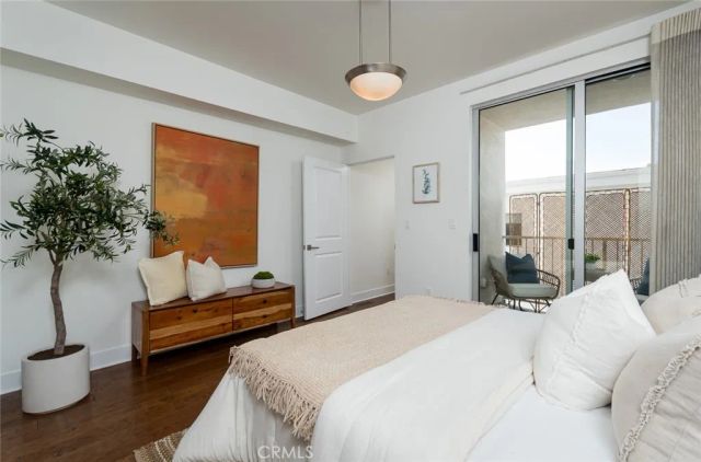 817 N ALFRED Street 205, Los Angeles, CA 90069