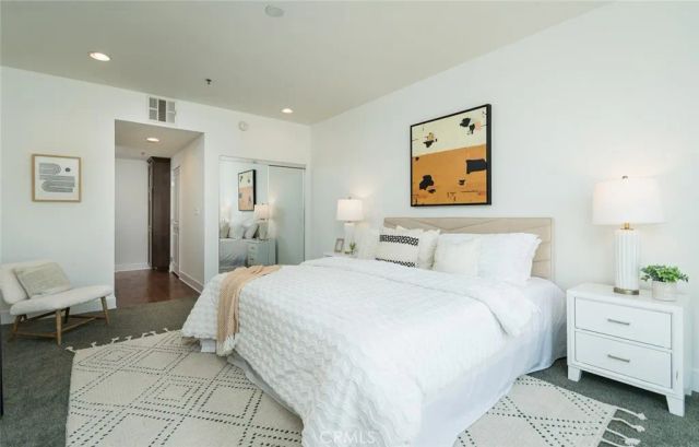 817 N ALFRED Street 205, Los Angeles, CA 90069