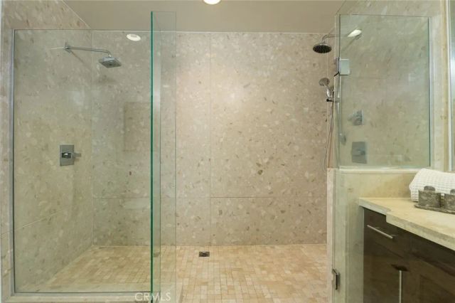 817 N ALFRED Street 205, Los Angeles, CA 90069