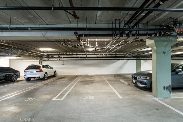 817 N ALFRED Street 205, Los Angeles, CA 90069