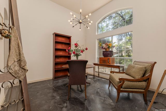 2039 Thicket Trail Dr, San Antonio, TX 78248