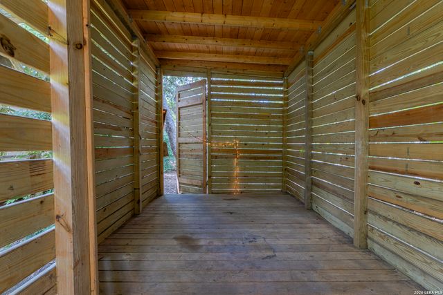 2039 Thicket Trail Dr, San Antonio, TX 78248