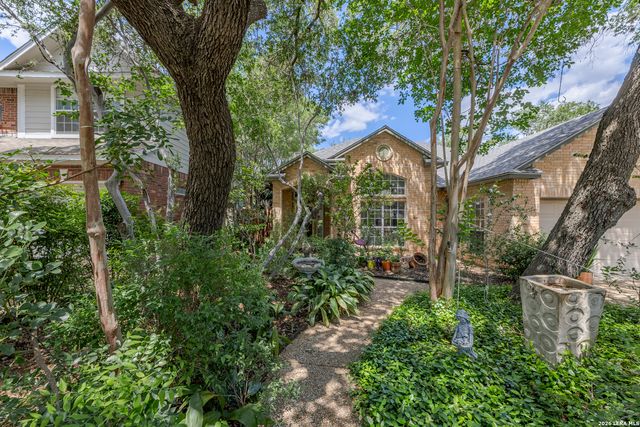 2039 Thicket Trail Dr, San Antonio, TX 78248