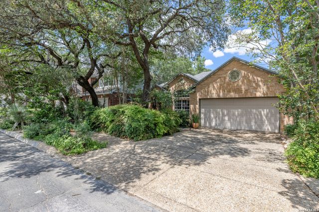 2039 Thicket Trail Dr, San Antonio, TX 78248