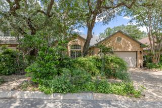 2039 Thicket Trail Dr, San Antonio, TX 78248