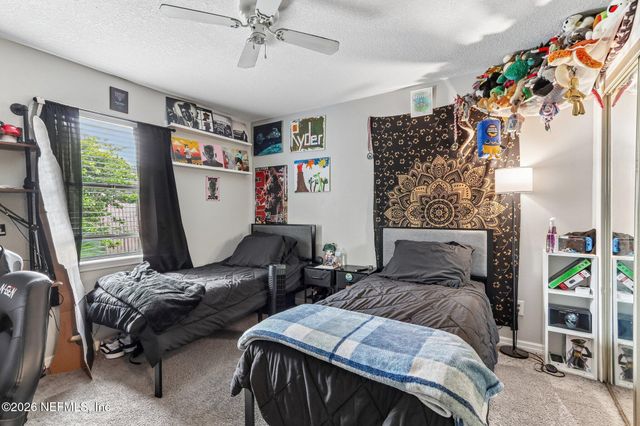 1328 BAY HILL Boulevard B, Orange Park, FL 32065