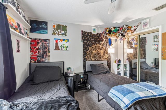 1328 BAY HILL Boulevard B, Orange Park, FL 32065