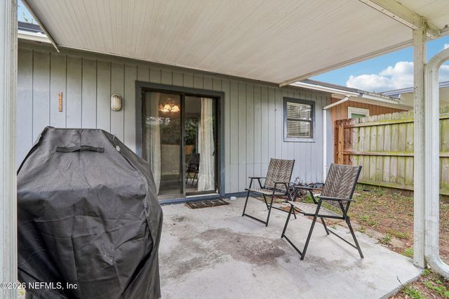 1328 BAY HILL Boulevard B, Orange Park, FL 32065