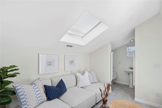 428 E Bay Avenue, Newport Beach, CA 92661