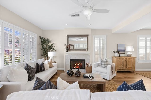 428 E Bay Avenue, Newport Beach, CA 92661