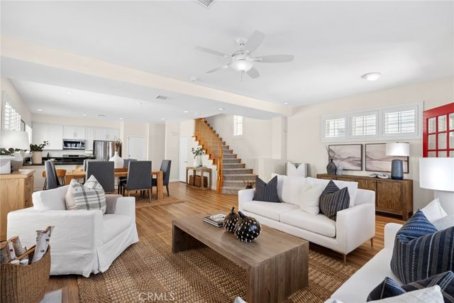 428 E Bay Avenue, Newport Beach, CA 92661