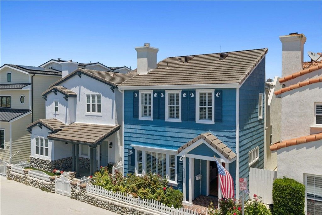 428 E Bay Avenue, Newport Beach, CA 92661