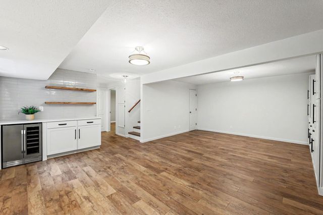 11912 W Bella Vista Cir, Wichita, KS 67212