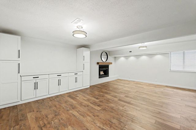 11912 W Bella Vista Cir, Wichita, KS 67212