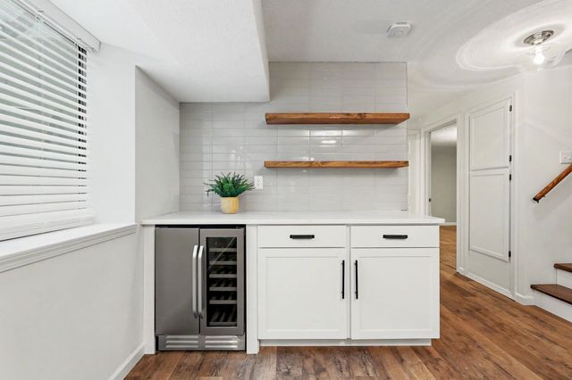 11912 W Bella Vista Cir, Wichita, KS 67212
