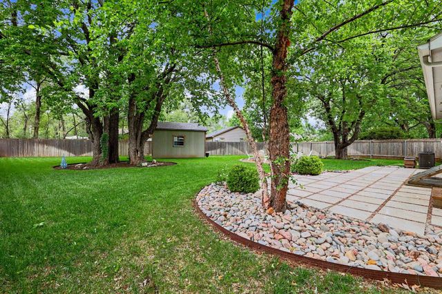 11912 W Bella Vista Cir, Wichita, KS 67212