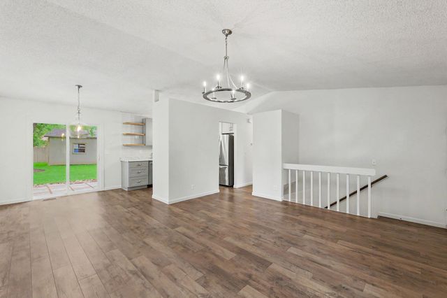 11912 W Bella Vista Cir, Wichita, KS 67212