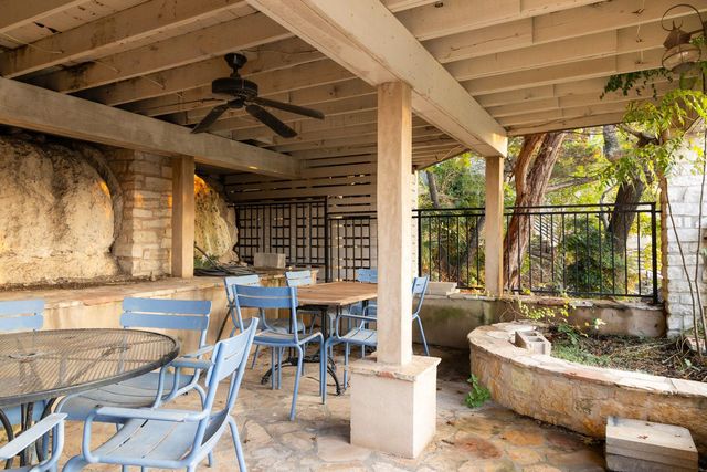 927 Challenger, Lakeway, TX 78734