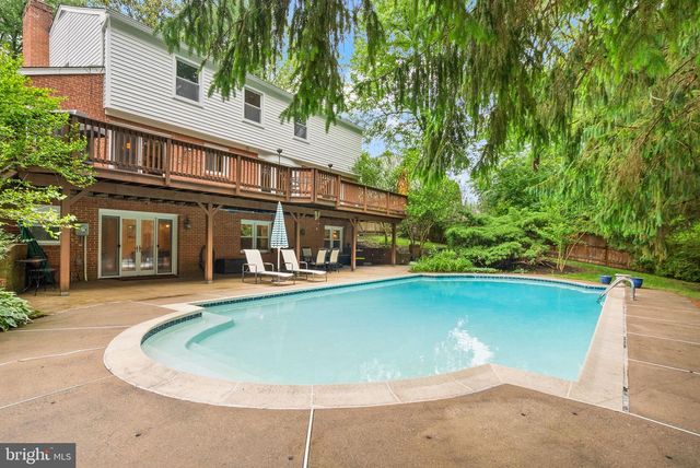1516 TUBA CT, Vienna, VA 22182