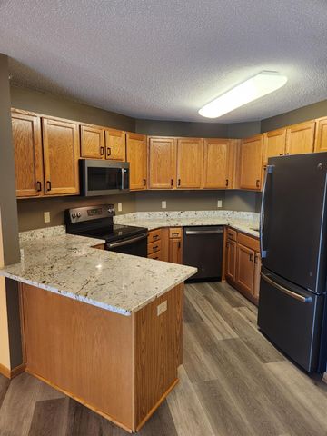 5650 Boone Avenue N 321, New Hope, MN 55428