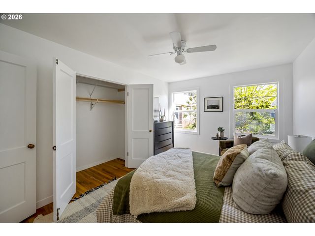 6504 N COMMERCIAL Ave 2, Portland, OR 97217