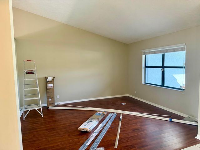 13427 Kingsbury Drive, Wellington, FL 33414