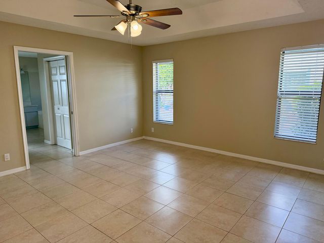 13427 Kingsbury Drive, Wellington, FL 33414