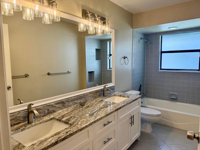 13427 Kingsbury Drive, Wellington, FL 33414