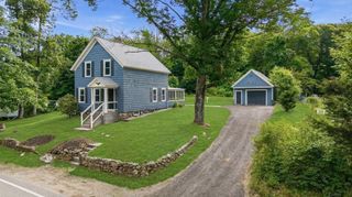 286 Blackstone St, Uxbridge, MA 01569